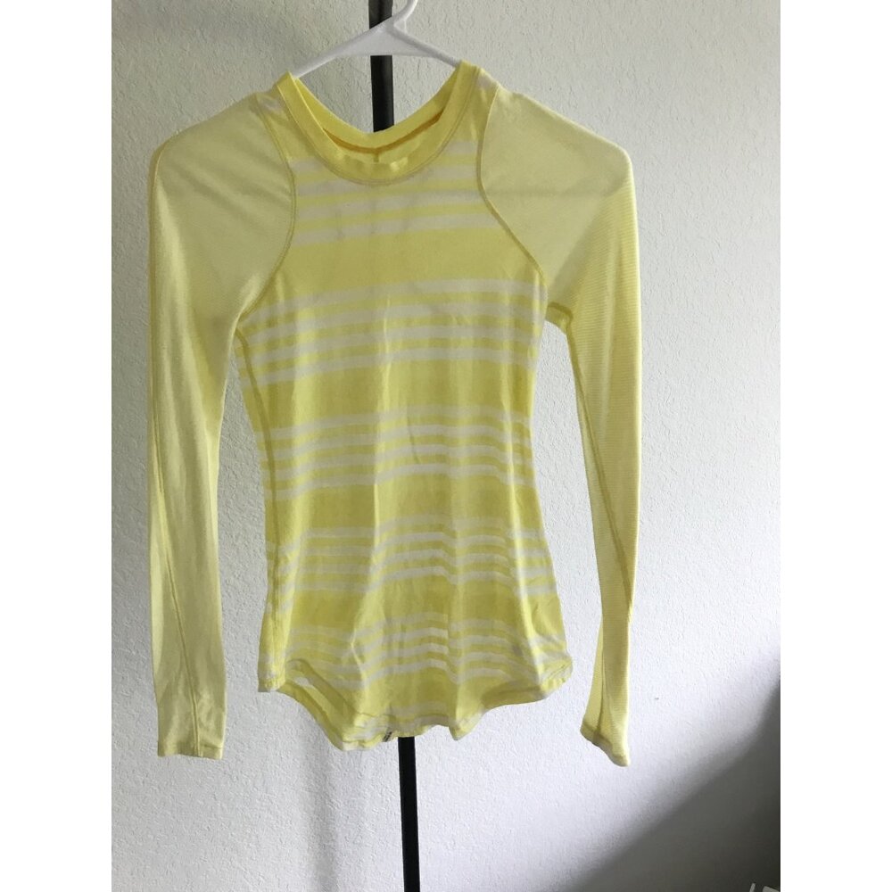 Lulu Lemon |tops, Thermo long sleeve | Digni Tee | Hip Length with rounded botto